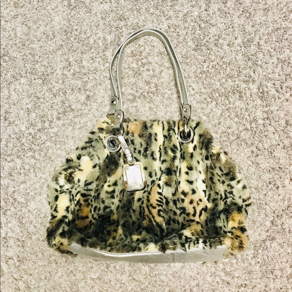 B makowsky large bag cheetah print